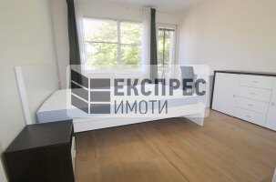 Нов, Луксозен, Обзаведен, Тристаен апартамент, Окръжна болница