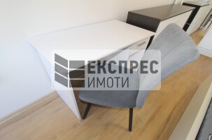 Нов, Луксозен, Обзаведен, Тристаен апартамент, Окръжна болница