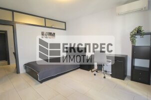 Обзаведен Тристаен апартамент, Окръжна болница