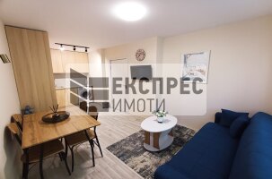 Обзаведен Двустаен апартамент, Център