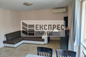 Обзаведен, Двустаен апартамент, Колхозен пазар