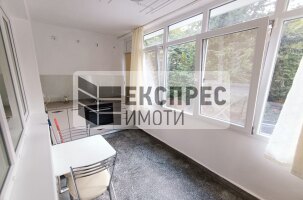Обзаведен Двустаен апартамент, Конфуто