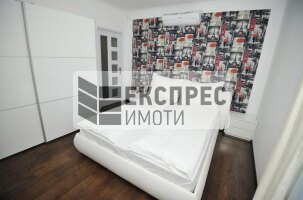 ОБЗАВЕДЕН Двустаен апартамент, Център
