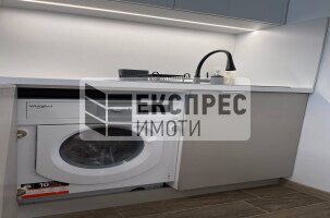 Neu, Möbliert Studio, Regional hospital