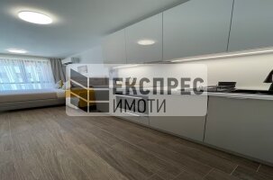 Neu, Möbliert Studio, Regional hospital