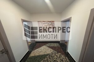 Луксозно, Обзаведен Тристаен апартамент, Окръжна болница
