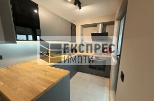 Обзаведен Тристаен апартамент, Окръжна болница