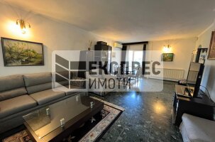 Furnished 2 bedroom apartment, Center