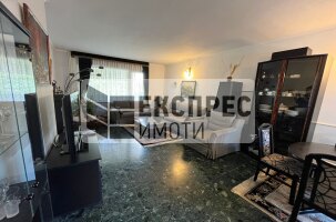 Furnished 2 bedroom apartment, Center