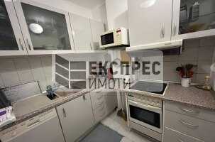 Furnished 2 bedroom apartment, Center