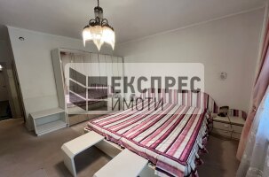 Furnished 2 bedroom apartment, Center