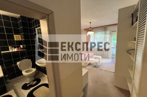 Furnished 2 bedroom apartment, Center