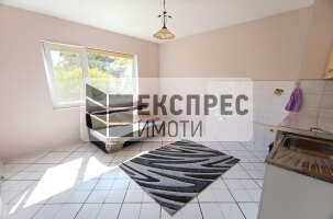 Unfurnished 1 bedroom apartment, Vazrazhdane 4