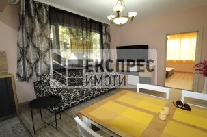 Обзаведен Тристаен апартамент, Окръжна болница