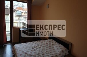 Обзаведен Тристаен апартамент, Окръжна болница