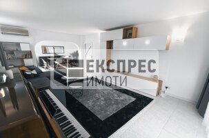 Обзаведен Тристаен апартамент, Център