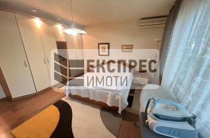 Обзаведен Тристаен апартамент, Окръжна болница