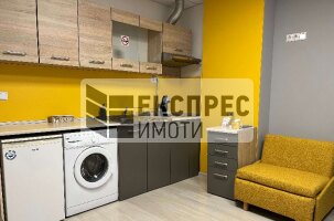 Обзаведен Едностаен апартамент, Окръжна болница