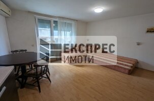 Обзаведен Двустаен апартамент, Окръжна болница
