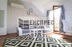 Обзаведен Едностаен апартамент, Окръжна болница