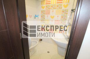 Обзаведен Едностаен апартамент, Окръжна болница