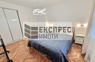 Нов, Обзаведен Тристаен апартамент, Център