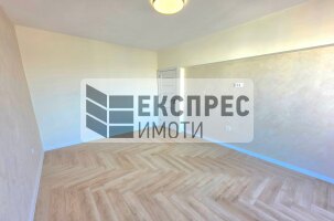  1 Schlafzimmer Wohnung, Vladislav Varnenchik