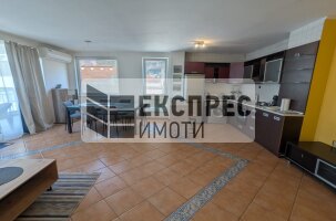  2 Schlafzimmer Wohnung, Greek area