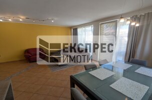  2 Schlafzimmer Wohnung, Greek area