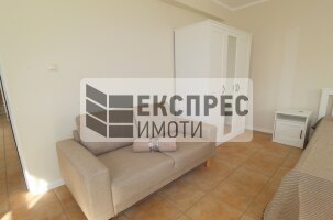 Нов, Луксозен, Обзаведен Тристаен апартамент, Окръжна болница