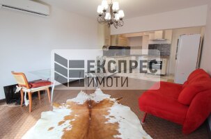 Нов, Луксозно, Обзаведен Четиристаен апартамент, Окръжна болница
