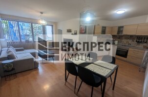 Обзаведен Двустаен апартамент, Център