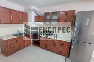 Обзаведен Двустаен апартамент, Окръжна болница