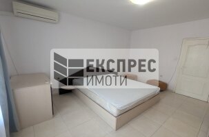 Обзаведен Двустаен апартамент, Окръжна болница