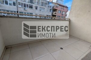 Обзаведен Двустаен апартамент, Окръжна болница