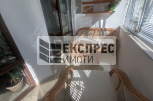 2 Schlafzimmer Wohnung, Regional hospital