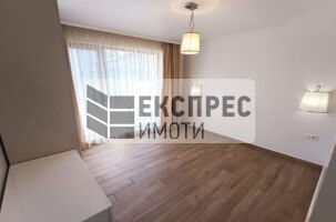 FURNISHED 3 bedroom apartment, Center