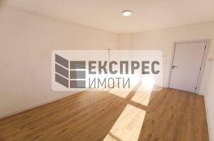  2 Schlafzimmer Wohnung, Chayka