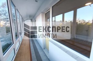  2 Schlafzimmer Wohnung, Chayka