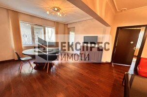 Furnished, 2 bedroom apartment, Center
