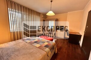 Furnished, 2 bedroom apartment, Center