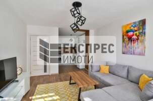 Furnished 2 bedroom apartment, Center