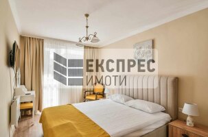 Furnished 2 bedroom apartment, Center