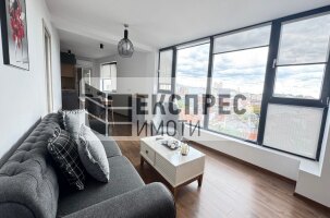 Furnished 2 bedroom apartment, Center