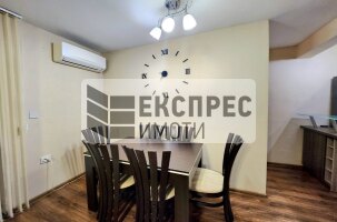 Furnished 1 bedroom apartment, Center