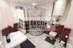 FURNISHED 2 bedroom apartment, Regional hospital