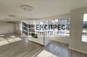  Gewerbeflächen, Grand Mall Varna