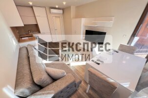 Обзаведен, нов Тристаен апартамент, Окръжна болница