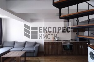 Обзаведен Тристаен апартамент, Център