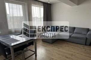 Обзаведен Тристаен апартамент, Център